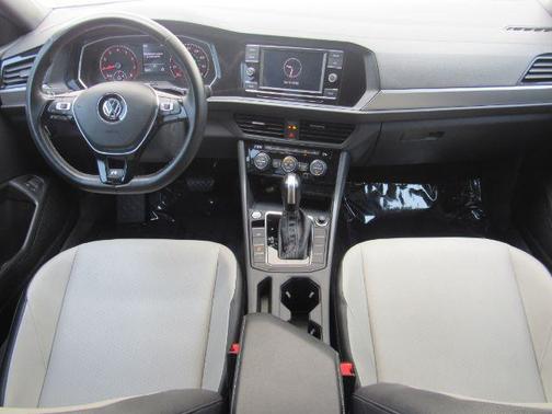2021 Volkswagen Jetta 1.4T R-Line