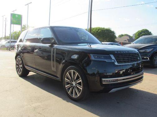 2023 Land Rover Range Rover P530 SE