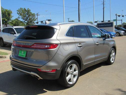 2016 Lincoln MKC Premier