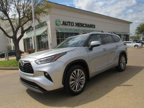 2022 Toyota Highlander Platinum