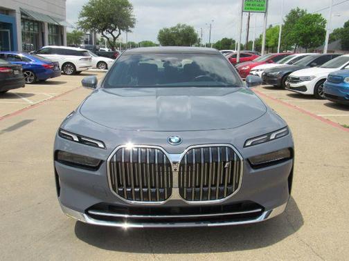 2024 BMW i7 eDrive50
