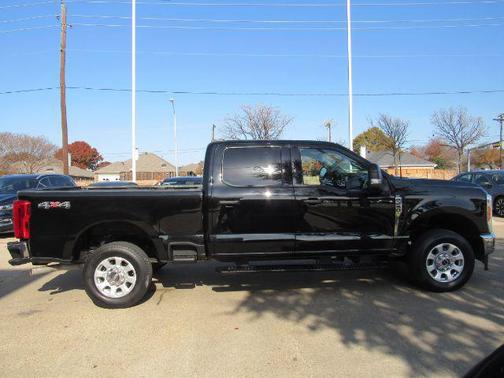 2023 Ford F-250 XLT