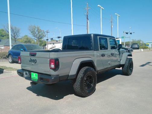 Sting-Gray Clearcoat 2022 Jeep Gladiator Texas Trail 4x4