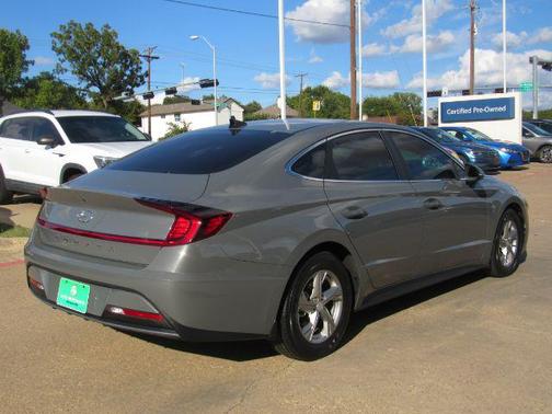 2023 Hyundai SONATA SE