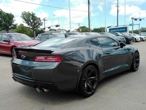 Nightfall Gray Metallic 2018 Chevrolet Camaro 1SS