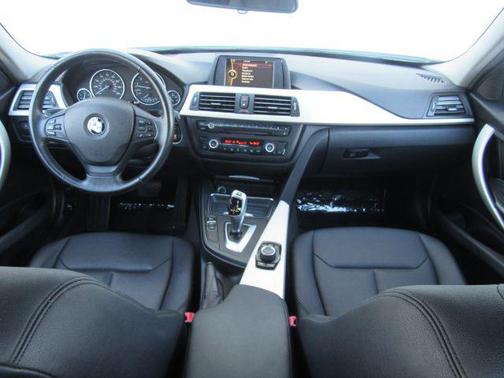 2013 BMW 328 328i