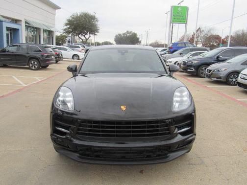 2020 Porsche Macan Base