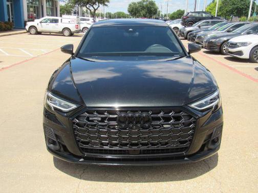 2023 Audi A8 L 55 TFSI quattro Tiptronic