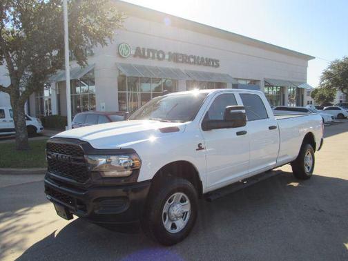 2024 RAM 2500 Tradesman Crew Cab 4x4 8' Box