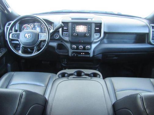 2024 RAM 2500 Tradesman Crew Cab 4x4 8' Box