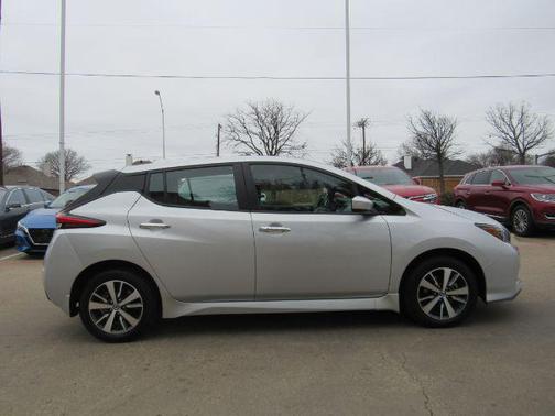 2022 Nissan Leaf S PLUS 62 kWh