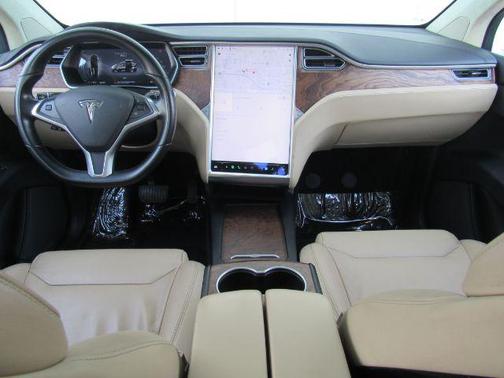 2017 Tesla Model X 75D