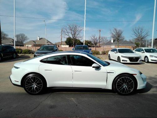 2021 Porsche Taycan Taycan