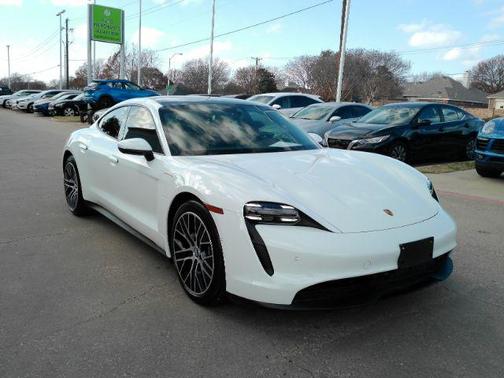 2022 Porsche Taycan Taycan