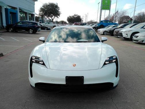 2022 Porsche Taycan Taycan