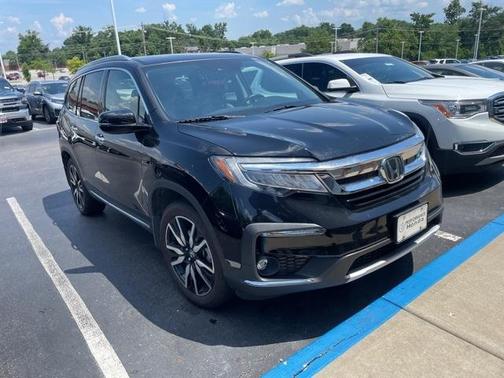 2020 Honda Pilot Touring 8-Passenger