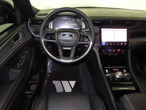 2025 Jeep Grand Cherokee L Overland