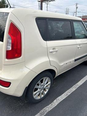 2013 Kia Soul +