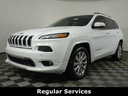 2017 Jeep Cherokee Overland