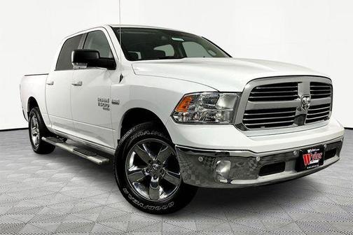 Bright White Clearcoat 2019 RAM 1500 Classic Big Horn
