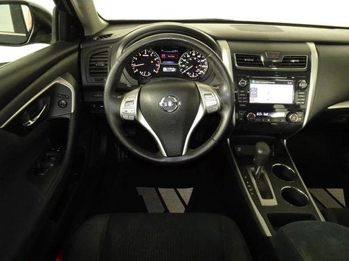 2015 Nissan Altima 2.5 SV