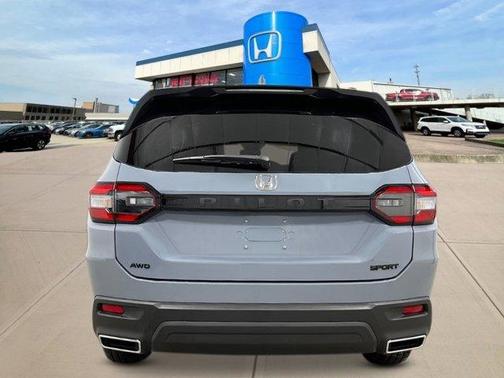 2025 Honda Pilot Sport
