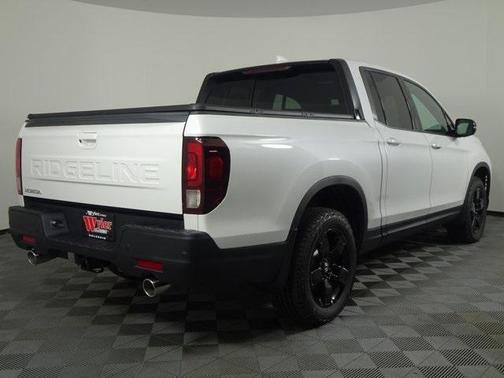 2025 Honda Ridgeline Black Edition