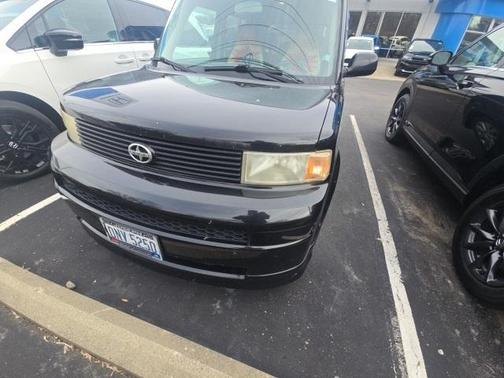 2005 Scion xB 