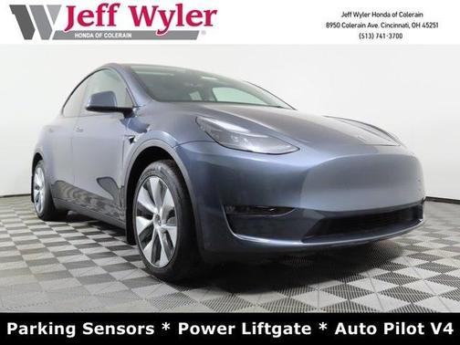 2023 Tesla Model Y Long Range