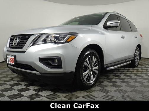 2019 Nissan Pathfinder SV