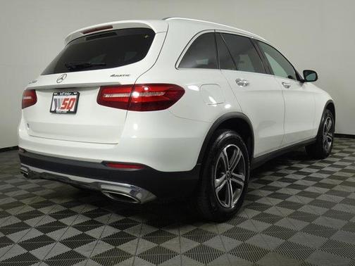 2018 Mercedes-Benz GLC 300 Base 4MATIC