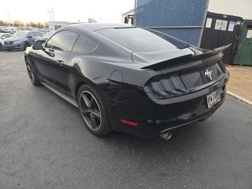 2015 Ford Mustang V6
