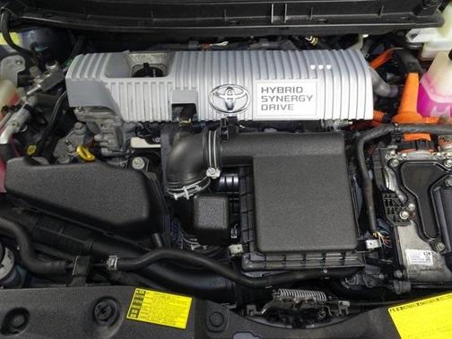 2013 Toyota Prius Three