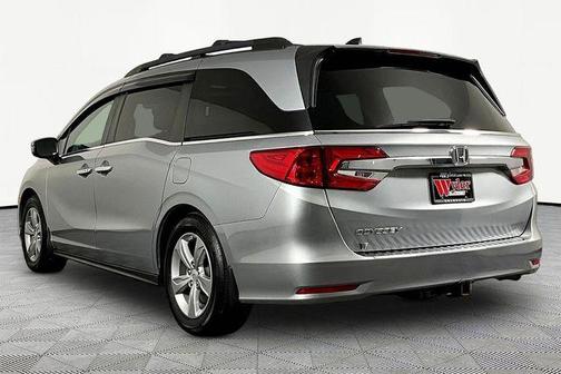 Lunar Silver Metallic 2018 Honda Odyssey EX-L