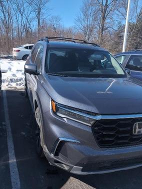 2023 Honda Pilot Touring