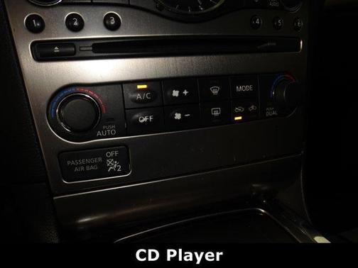2013 INFINITI G37x Base