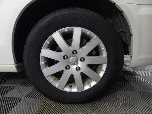 2011 Chrysler Town & Country Touring-L