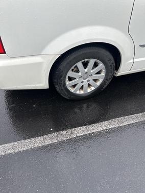 2011 Chrysler Town & Country Touring-L