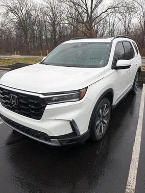 2025 Honda Pilot Touring