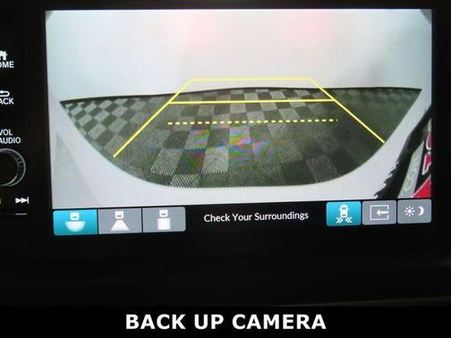 Platinum White Pearl 2025 Honda Pilot Touring