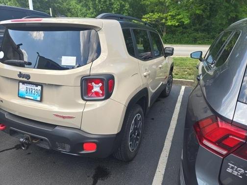 2016 Jeep Renegade Trailhawk