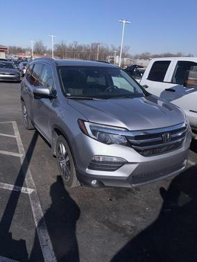 2018 Honda Pilot Touring