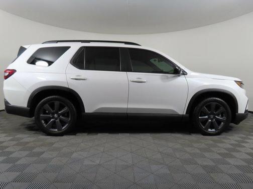 2024 Honda Pilot Sport