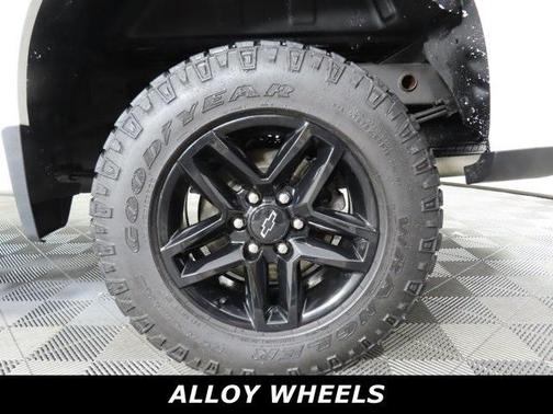 2021 Chevrolet Silverado 1500 Custom Trail Boss