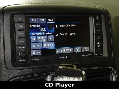 2015 Chrysler Town & Country LX