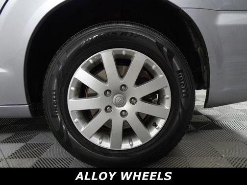 2015 Chrysler Town & Country LX