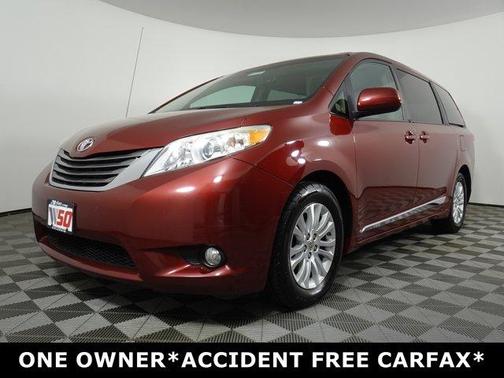 2014 Toyota Sienna XLE