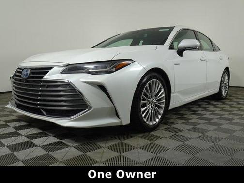 2020 Toyota Avalon Hybrid Limited