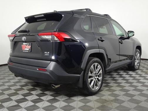 2022 Toyota RAV4 XLE Premium