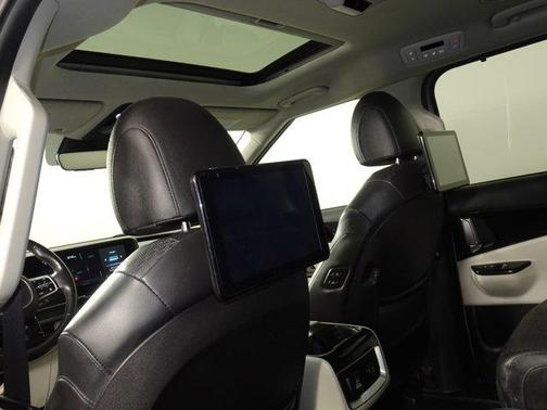 2022 Kia Carnival SX Prestige